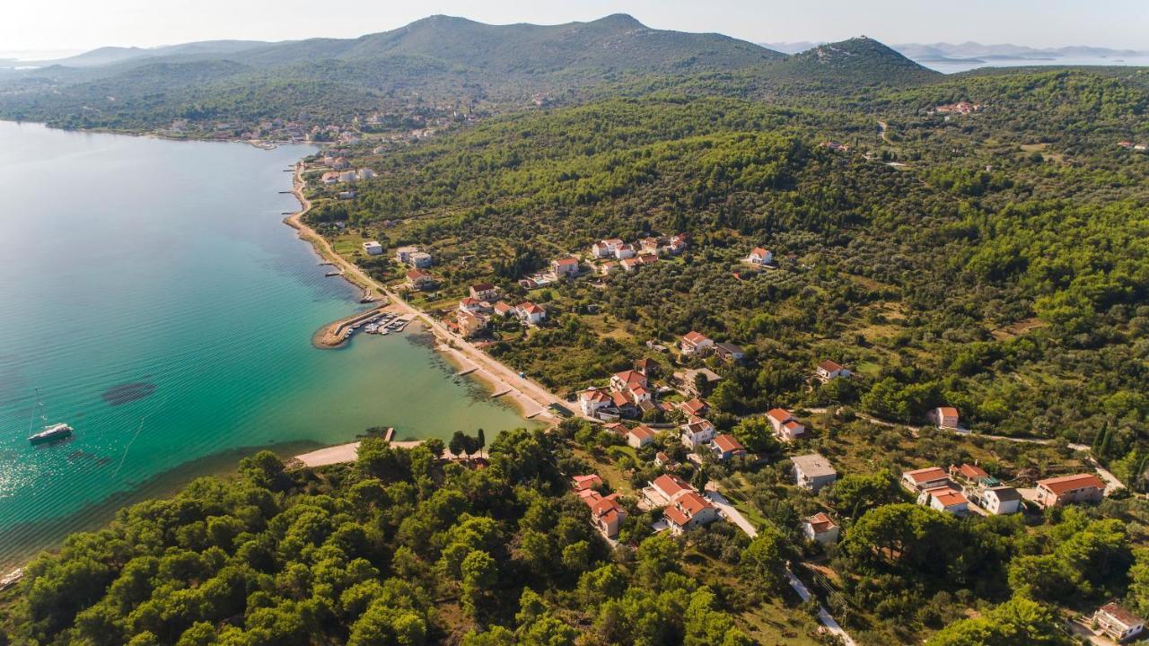 Apartments Matlovac Ždrelac エクステリア 写真