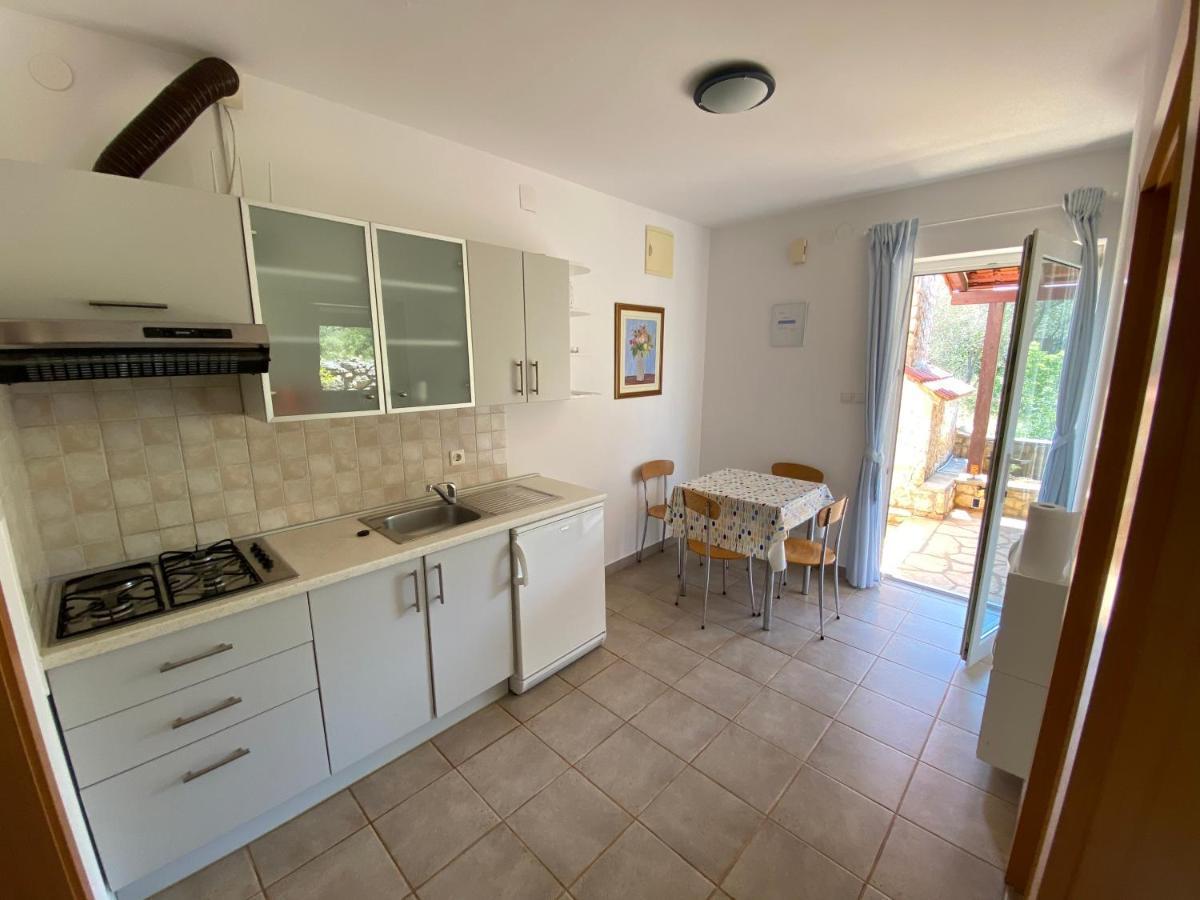 Apartments Matlovac Ždrelac エクステリア 写真