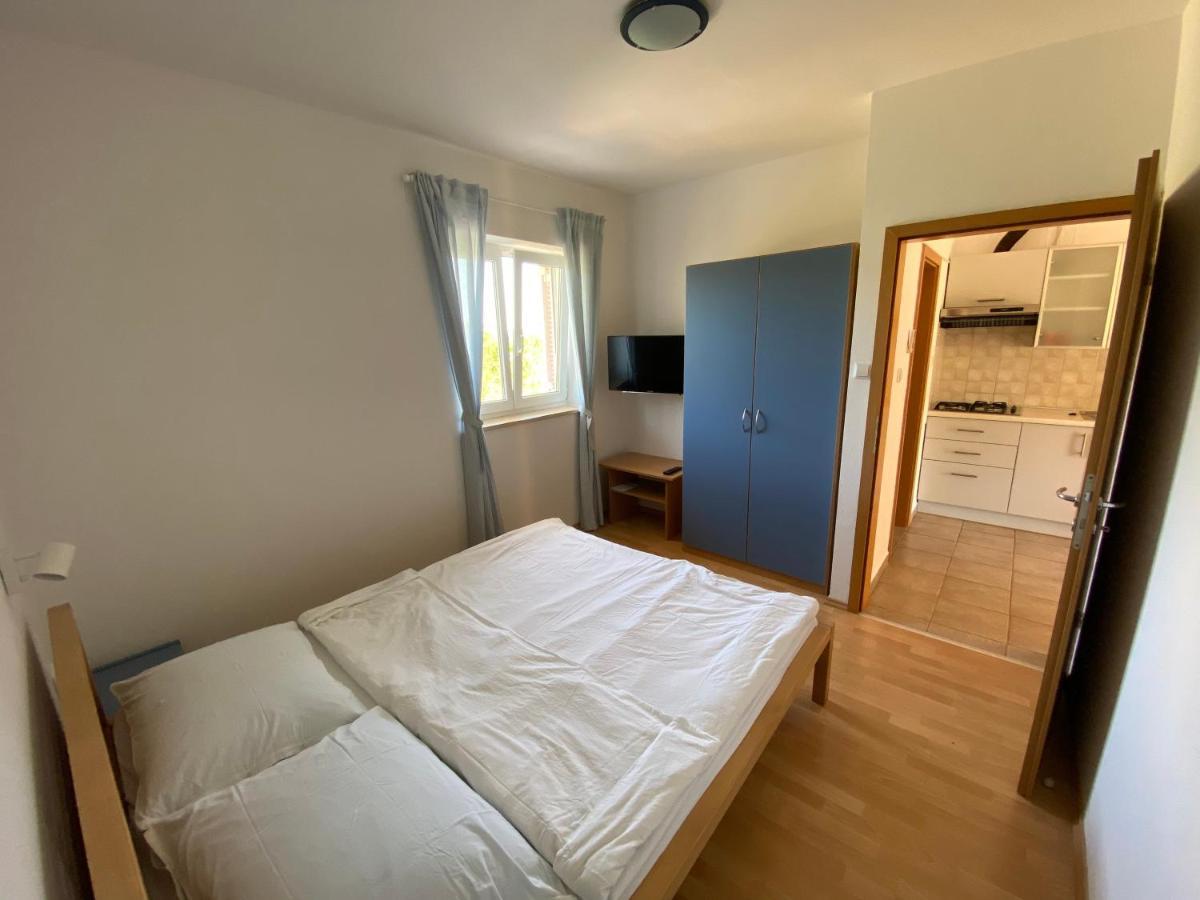 Apartments Matlovac Ždrelac エクステリア 写真
