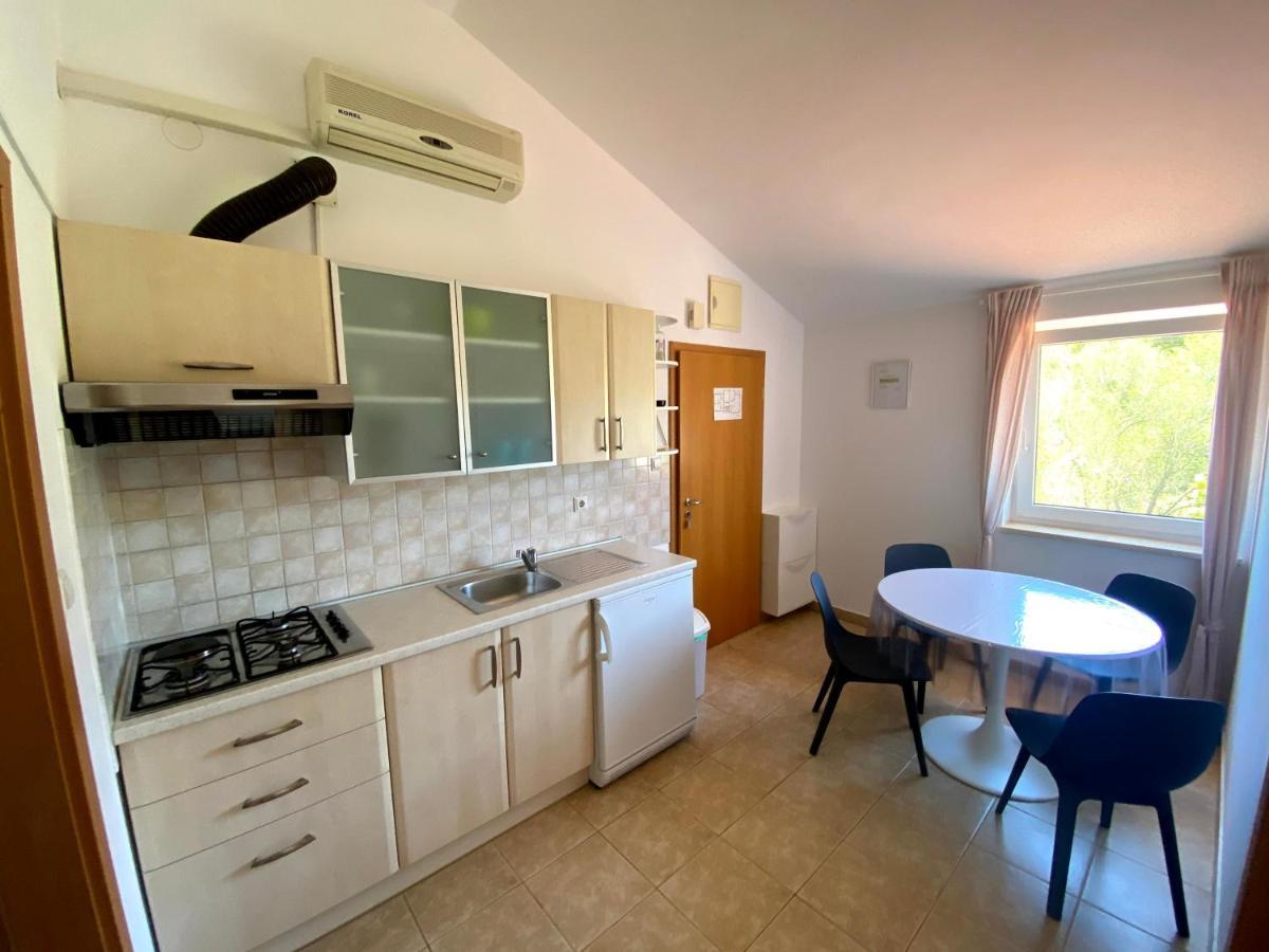 Apartments Matlovac Ždrelac エクステリア 写真