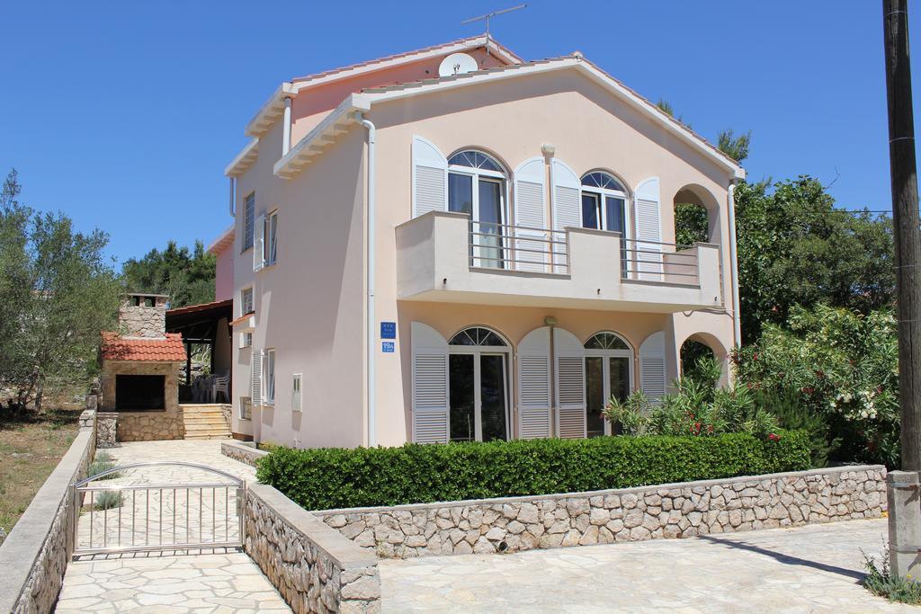 Apartments Matlovac Ždrelac エクステリア 写真
